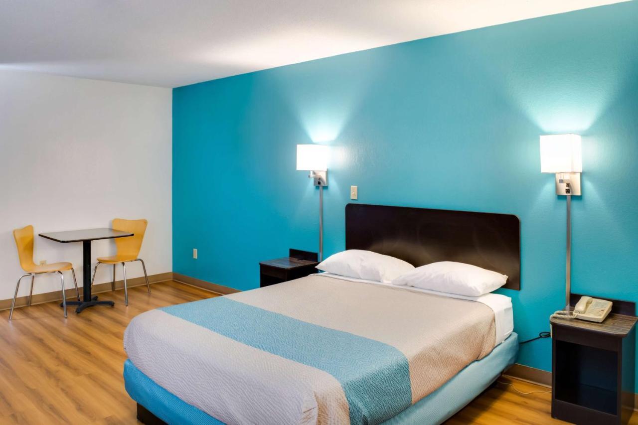 Motel 6-Richmond, In Zewnętrze zdjęcie