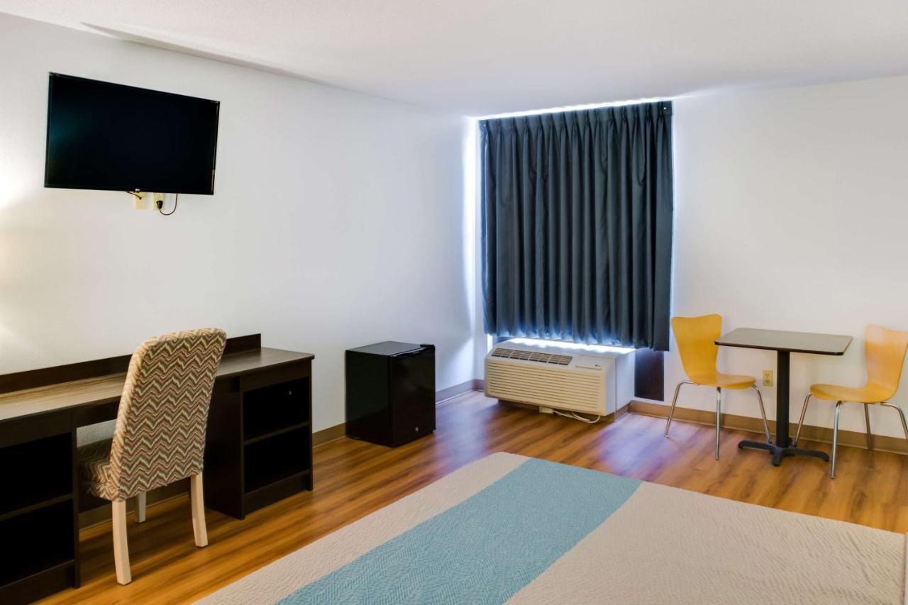 Motel 6-Richmond, In Zewnętrze zdjęcie