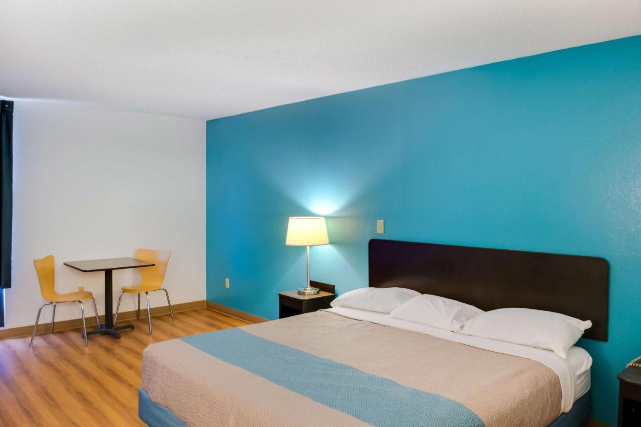 Motel 6-Richmond, In Zewnętrze zdjęcie